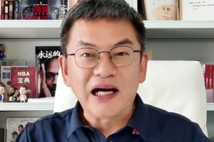 苏群:在NBA钱真不是钱 布克在太阳打得那样&但还签下2年1.4亿