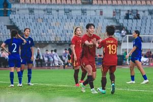东体:比赛波折为中国女足敲警钟 如何围绕邵子钦设计战术是关键
