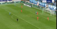 英博1-0领先泰山!刘祝润内切弹地球破门,王大雷扑救不及