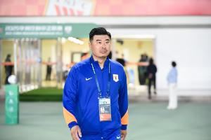 媒体人:精简阵容的泰山队让年轻人看到希望,以老带新依然有看头