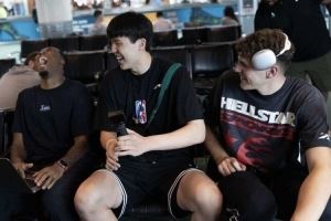 拓记:新赛季克林根是首发中锋&其次罗威 杨瀚森是第三选择