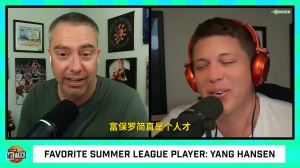😲媒体人:杨瀚森太慢一场绝对打不了30分钟 我倒着跑都比他快